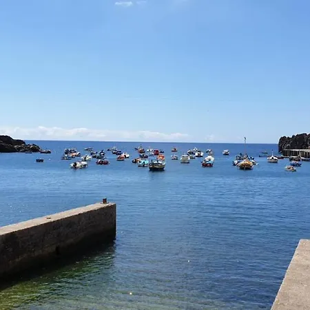 Shearwaters - Sounds Of The Sea Apartman *