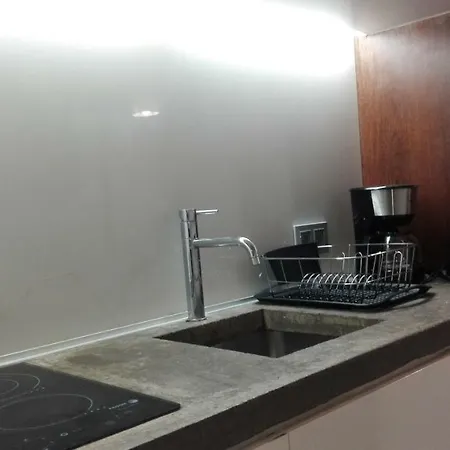 דירה Shearwaters - Sounds Of The Sea *