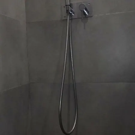 Shearwaters - Sounds Of The Sea פונשל