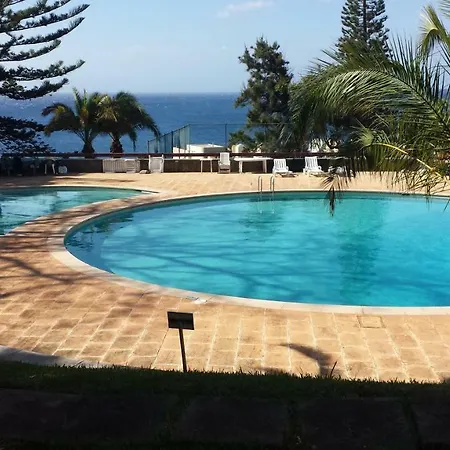 Shearwaters - Sounds Of The Sea דירה