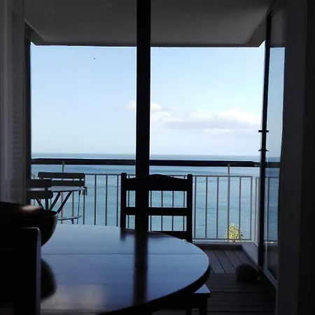 Shearwaters - Sounds Of The Sea Appartement