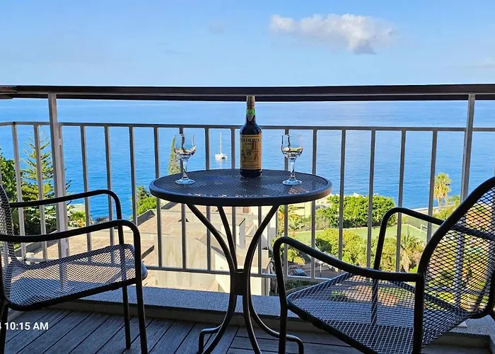 Shearwaters - Sounds Of The Sea