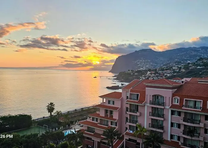 Shearwaters - Sounds Of The Sea Apartamento Funchal (Madeira)