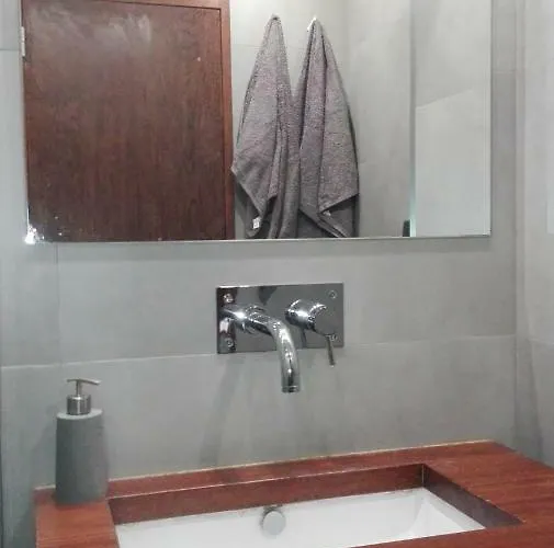 Shearwaters - Sounds Of The Sea *