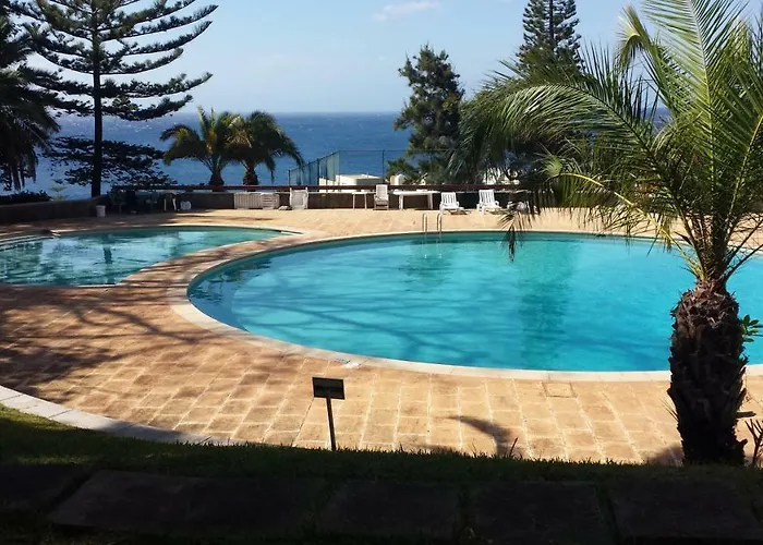 Shearwaters - Sounds Of The Sea Apartamento